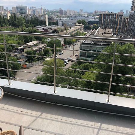 Аренда Апартаментов В Центре Киева Kiev Exterior foto